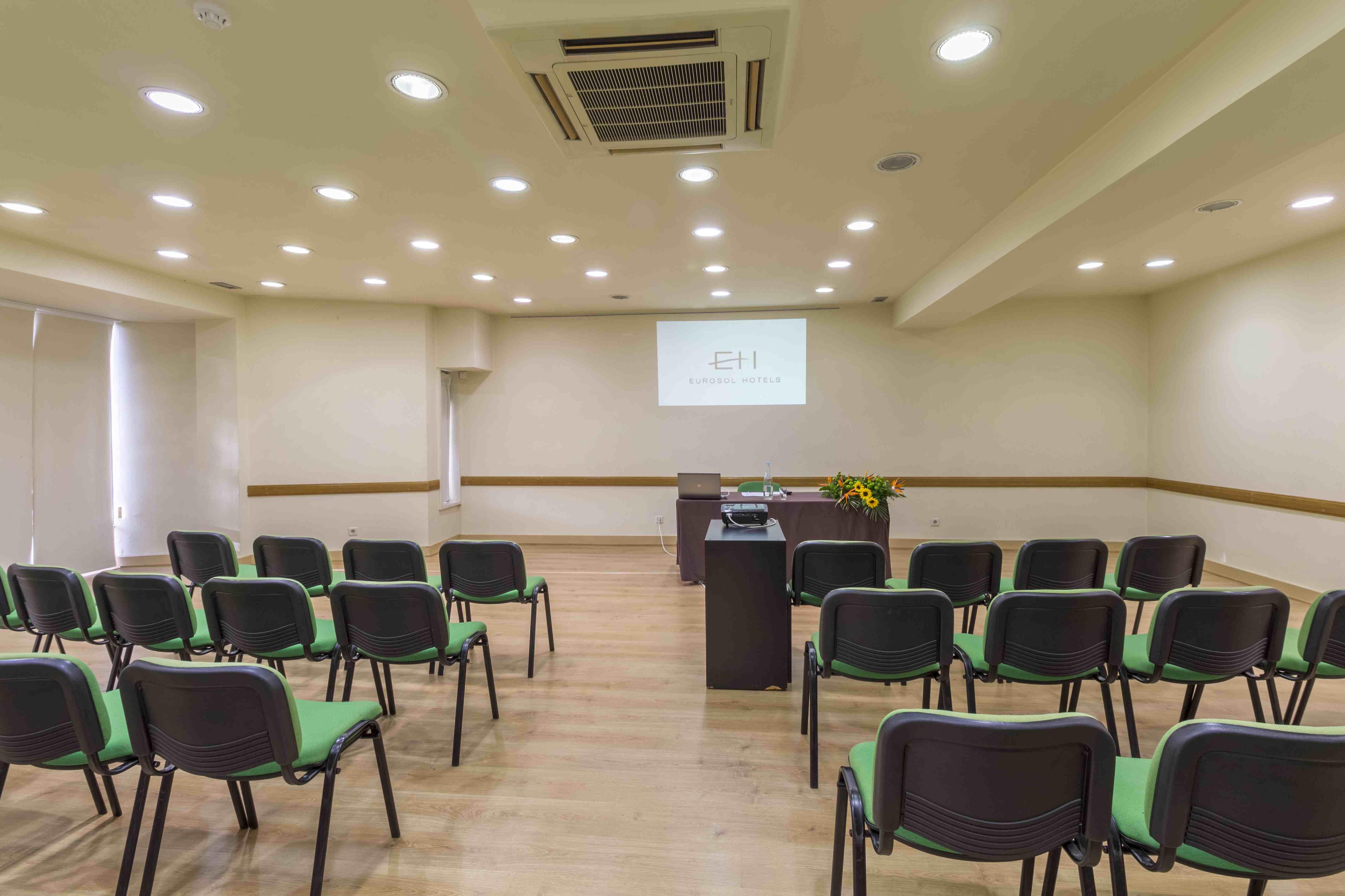 Hotel Eurosol Leiria & Jardim Экстерьер фото