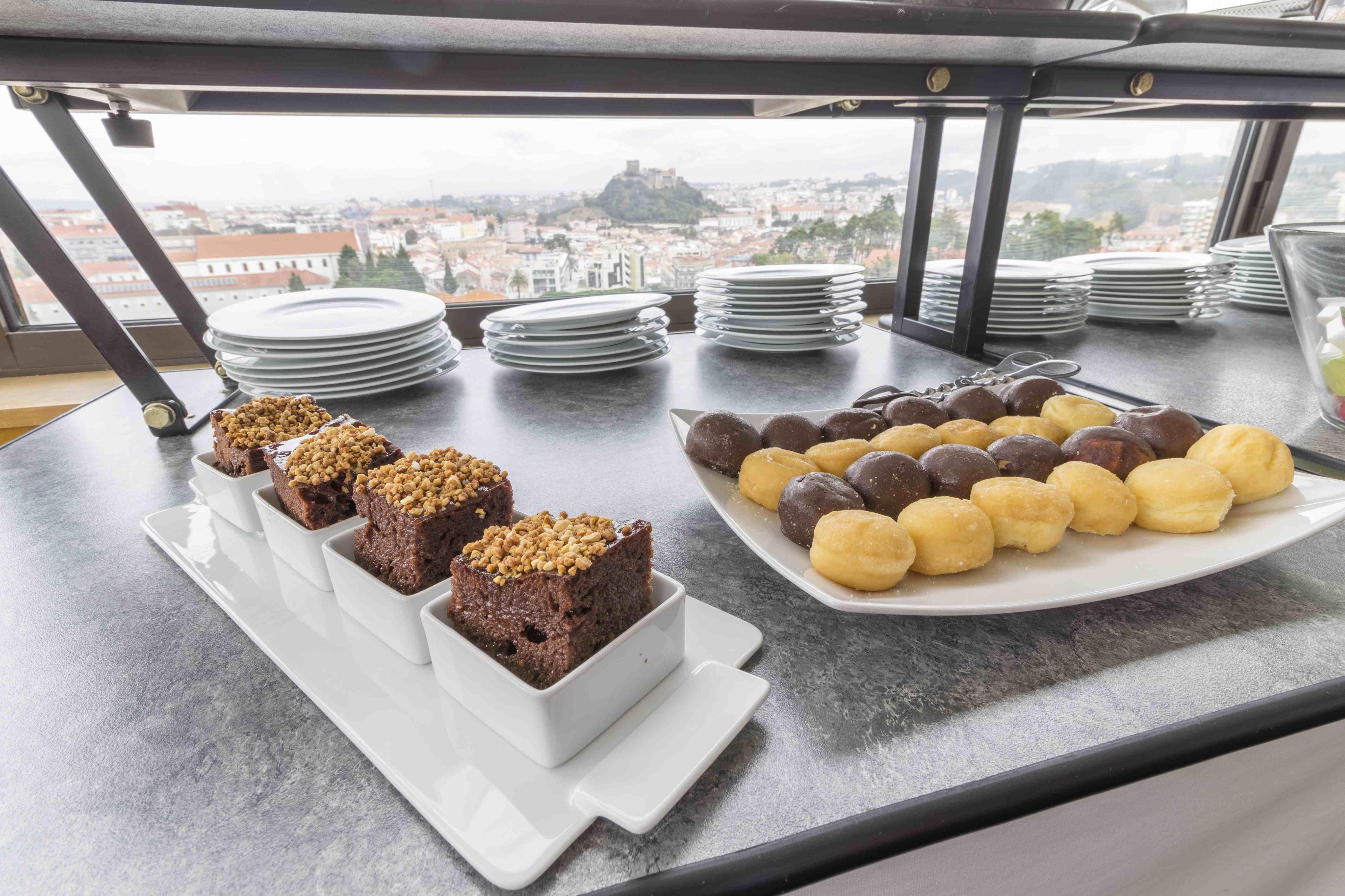 Hotel Eurosol Leiria & Jardim Экстерьер фото