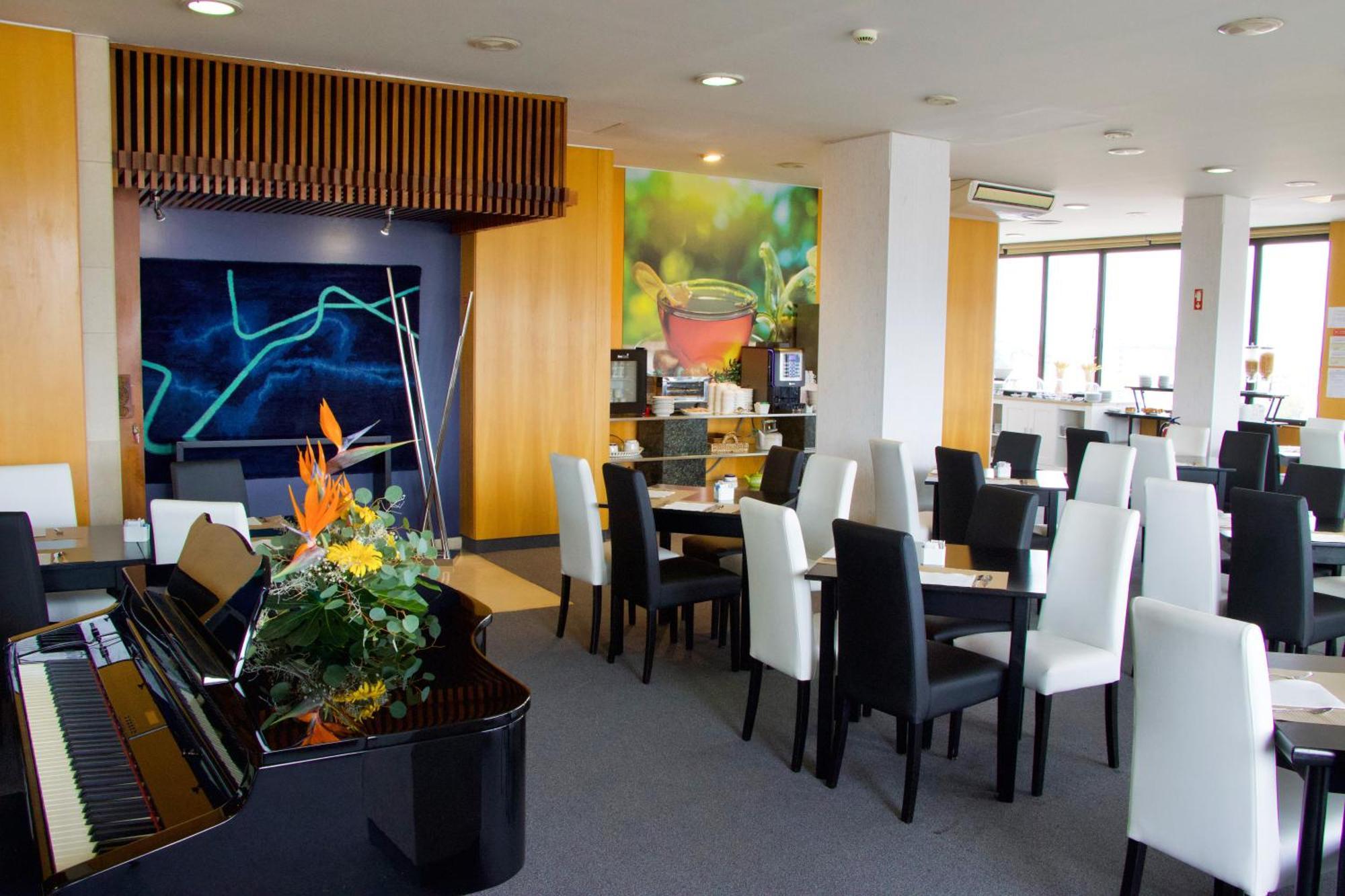 Hotel Eurosol Leiria & Jardim Экстерьер фото